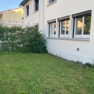 50 M2 T2 Au Calme, Lumineux, Confortable, Cosy, Climatise, Privatif Avec Parking Gratuit Et Terrasse Hébergement de vacances Toulouse
