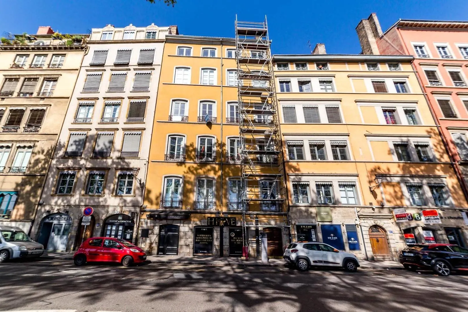 High-End Apartment Overlooking The Quays Ail Lyon