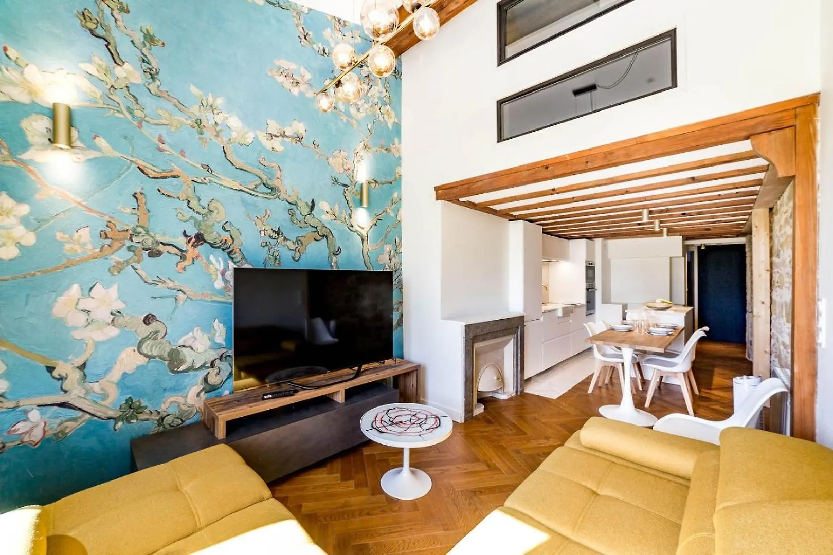 High-End Apartment Overlooking The Quays Ail Lyon France